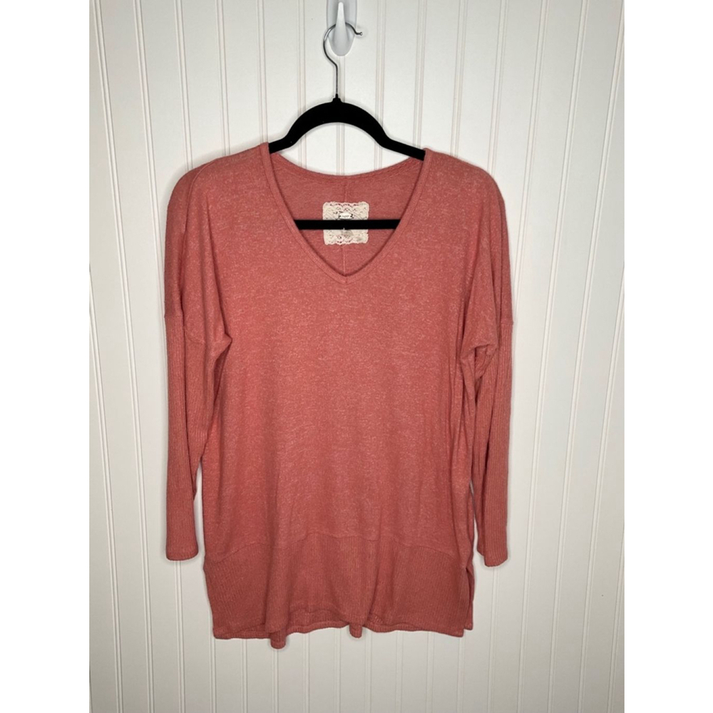 Women's Cupio Coral Long Sleeve Shirt Size M